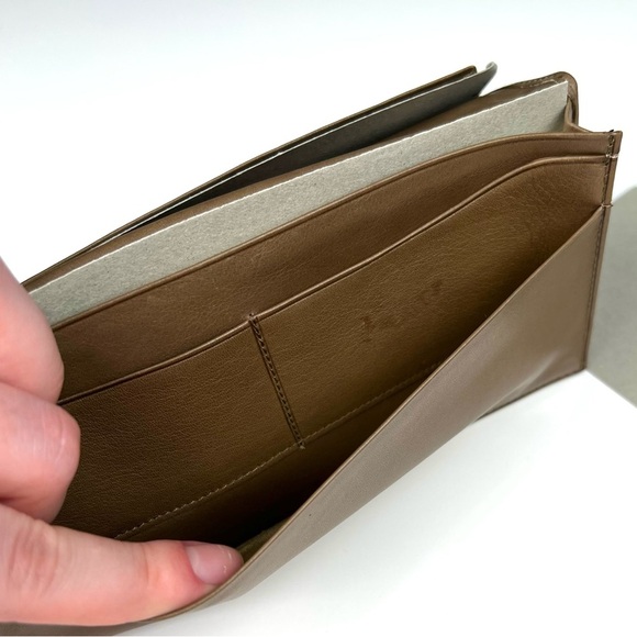 Givenchy Long Wallet - Picture 7 of 9